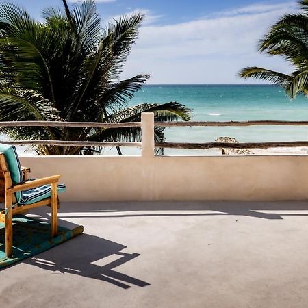 شقة Oceanfront Casita Coral تشيليم المظهر الخارجي الصورة