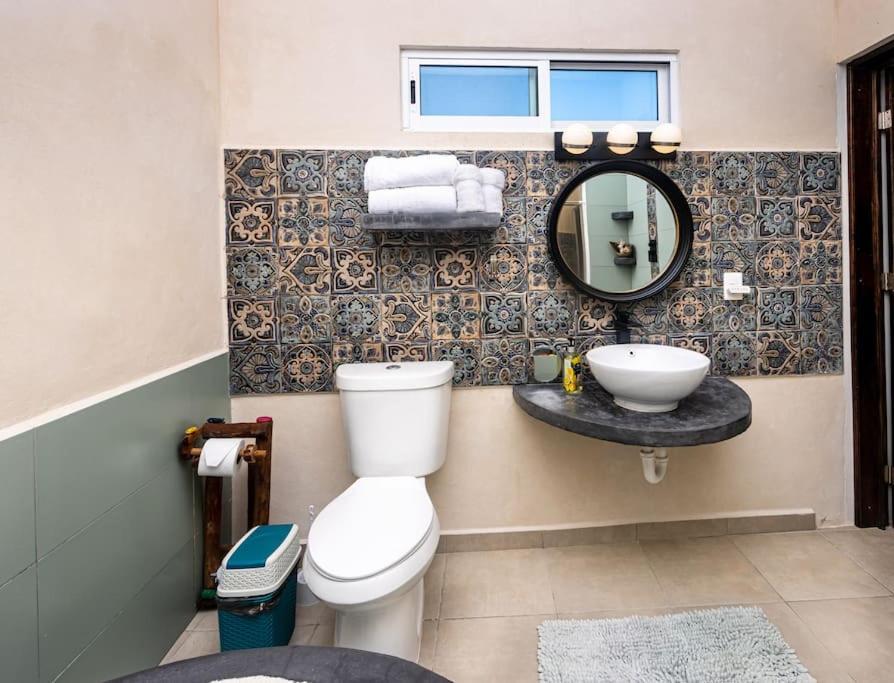 شقة Oceanfront Casita Coral تشيليم المظهر الخارجي الصورة